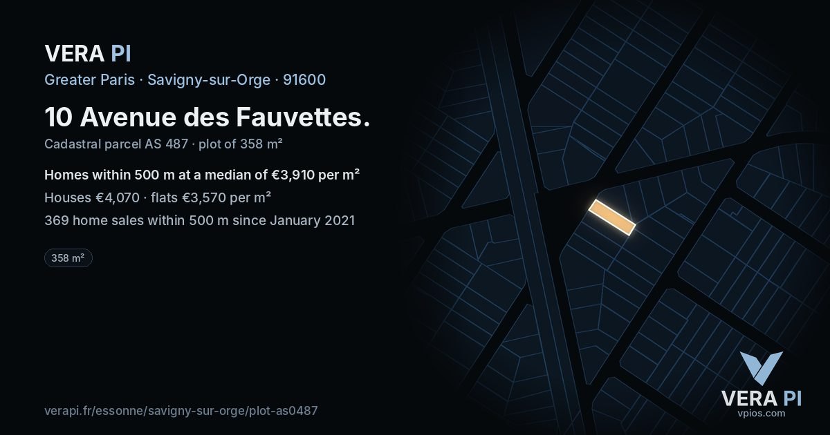 10 Avenue des Fauvettes, Savigny-sur-Orge at night – the plot lit, the parcels around coloured by the prices near them