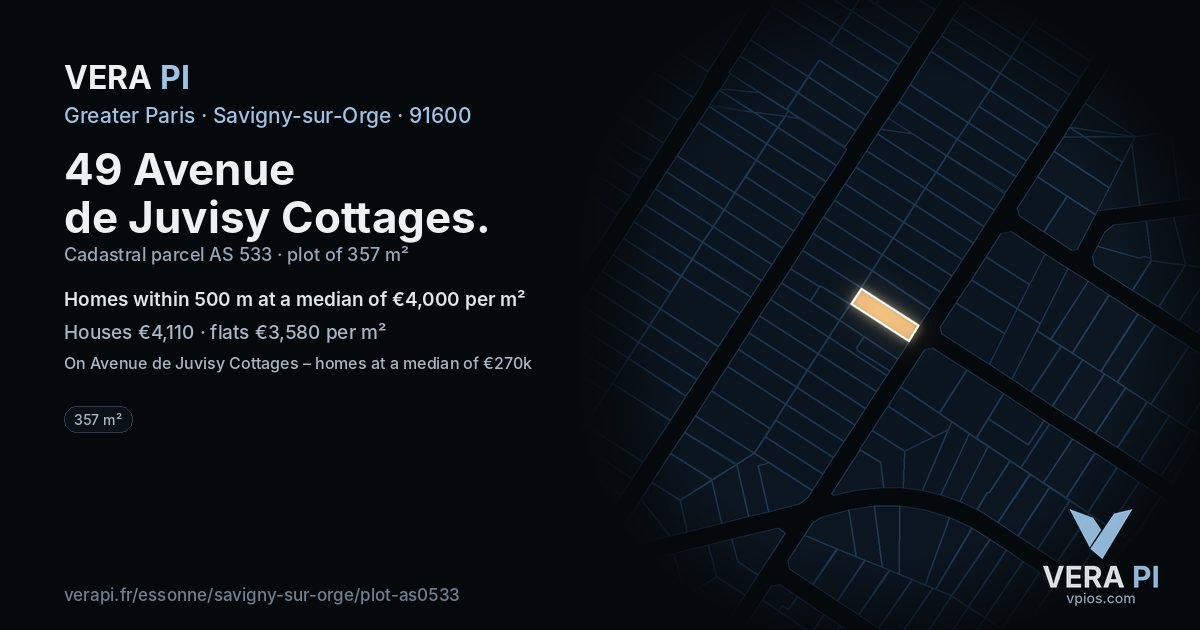 49 Avenue de Juvisy Cottages, Savigny-sur-Orge at night – the plot lit, the parcels around coloured by the prices near them