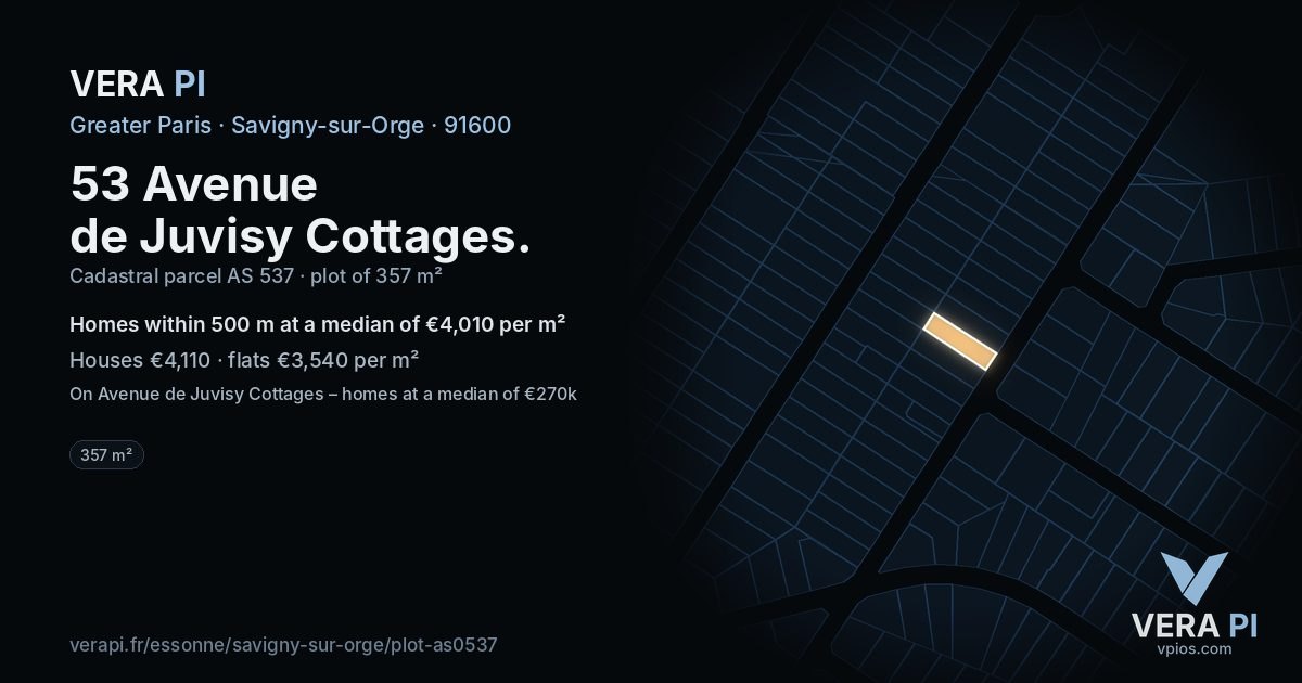 53 Avenue de Juvisy Cottages, Savigny-sur-Orge at night – the plot lit, the parcels around coloured by the prices near them