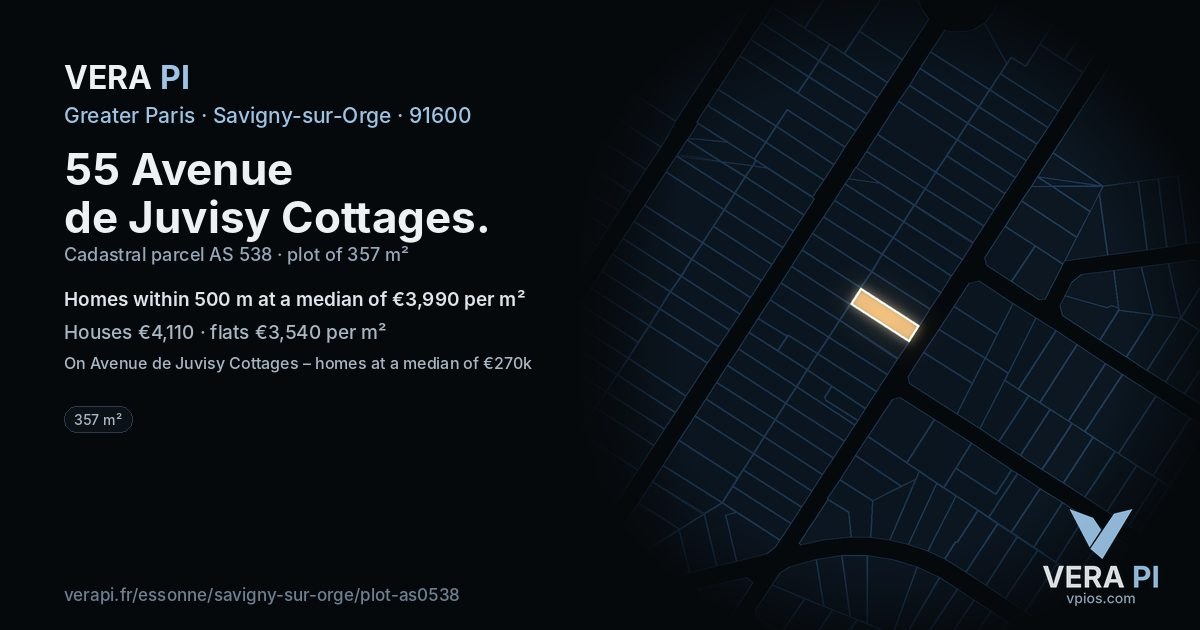 55 Avenue de Juvisy Cottages, Savigny-sur-Orge at night – the plot lit, the parcels around coloured by the prices near them