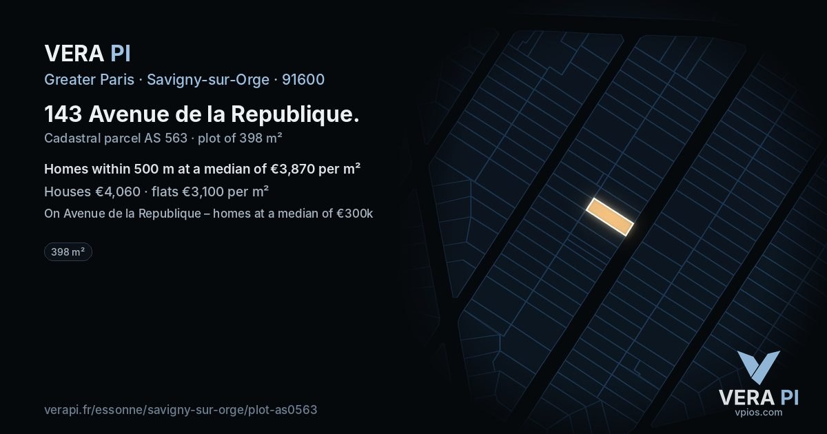 143 Avenue de la Republique, Savigny-sur-Orge at night – the plot lit, the parcels around coloured by the prices near them