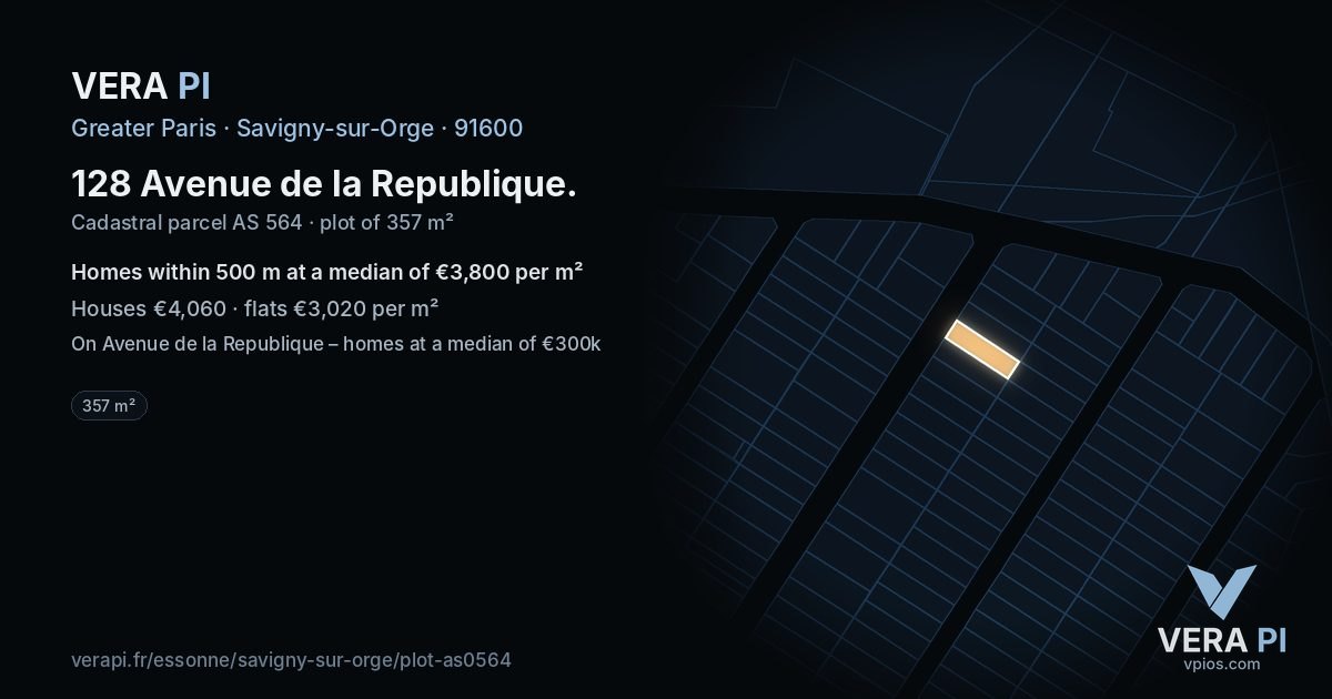 128 Avenue de la Republique, Savigny-sur-Orge at night – the plot lit, the parcels around coloured by the prices near them