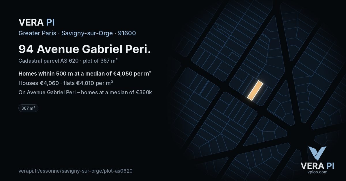 94 Avenue Gabriel Peri, Savigny-sur-Orge at night – the plot lit, the parcels around coloured by the prices near them