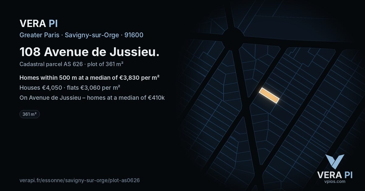 108 Avenue de Jussieu, Savigny-sur-Orge at night – the plot lit, the parcels around coloured by the prices near them