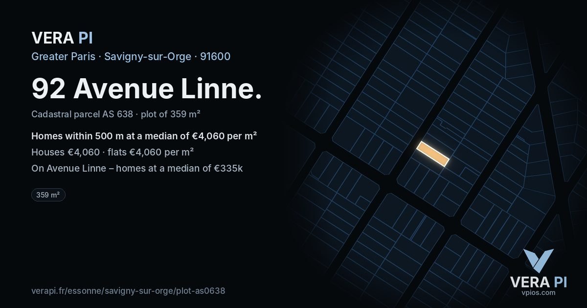 92 Avenue Linne, Savigny-sur-Orge at night – the plot lit, the parcels around coloured by the prices near them