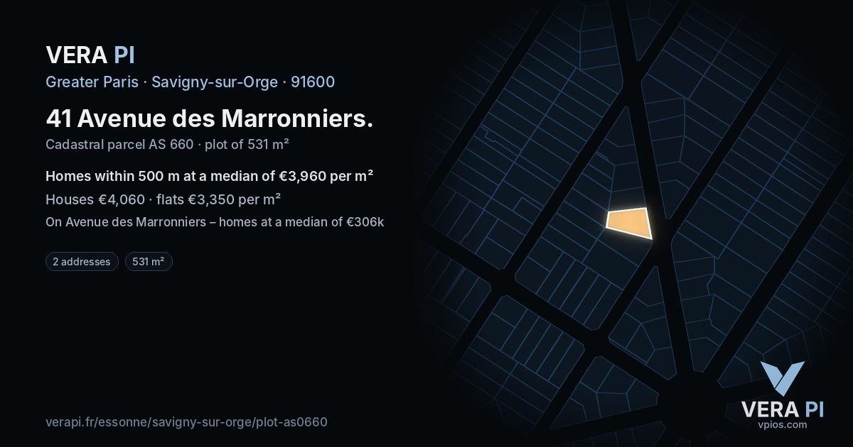 41 Avenue des Marronniers, Savigny-sur-Orge at night – the plot lit, the parcels around coloured by the prices near them
