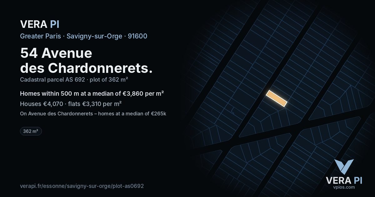 54 Avenue des Chardonnerets, Savigny-sur-Orge at night – the plot lit, the parcels around coloured by the prices near them