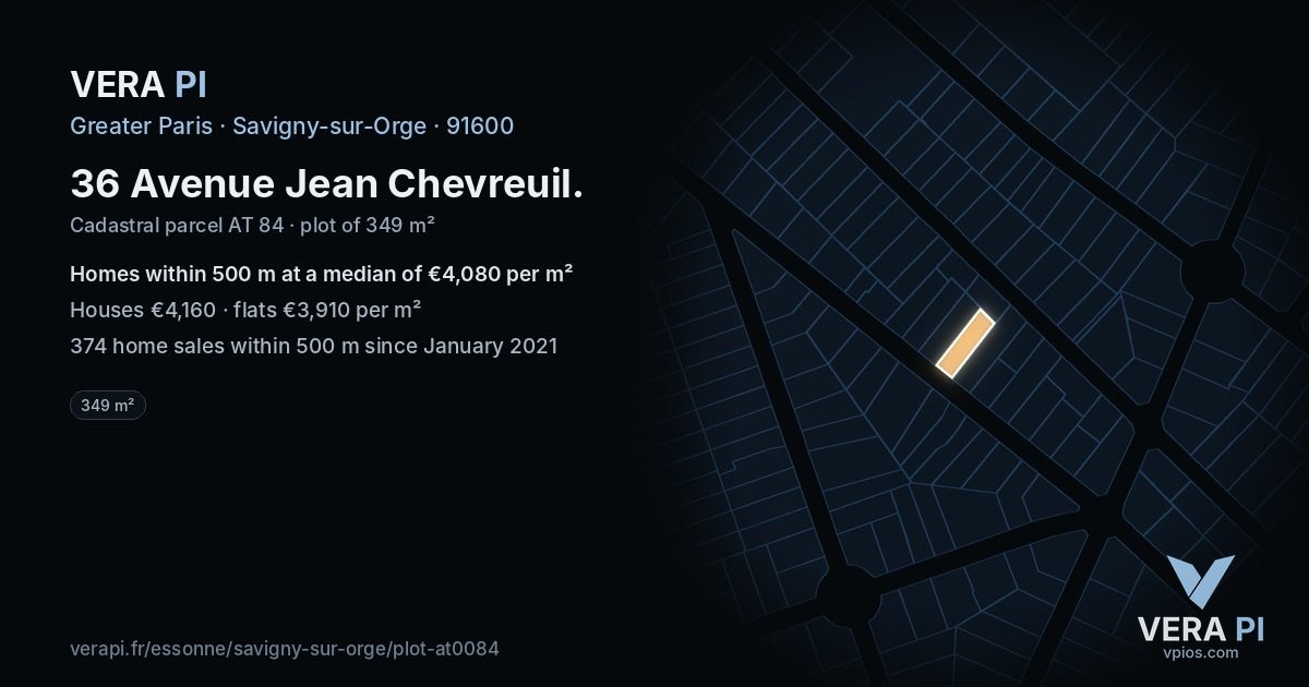 36 Avenue Jean Chevreuil, Savigny-sur-Orge at night – the plot lit, the parcels around coloured by the prices near them