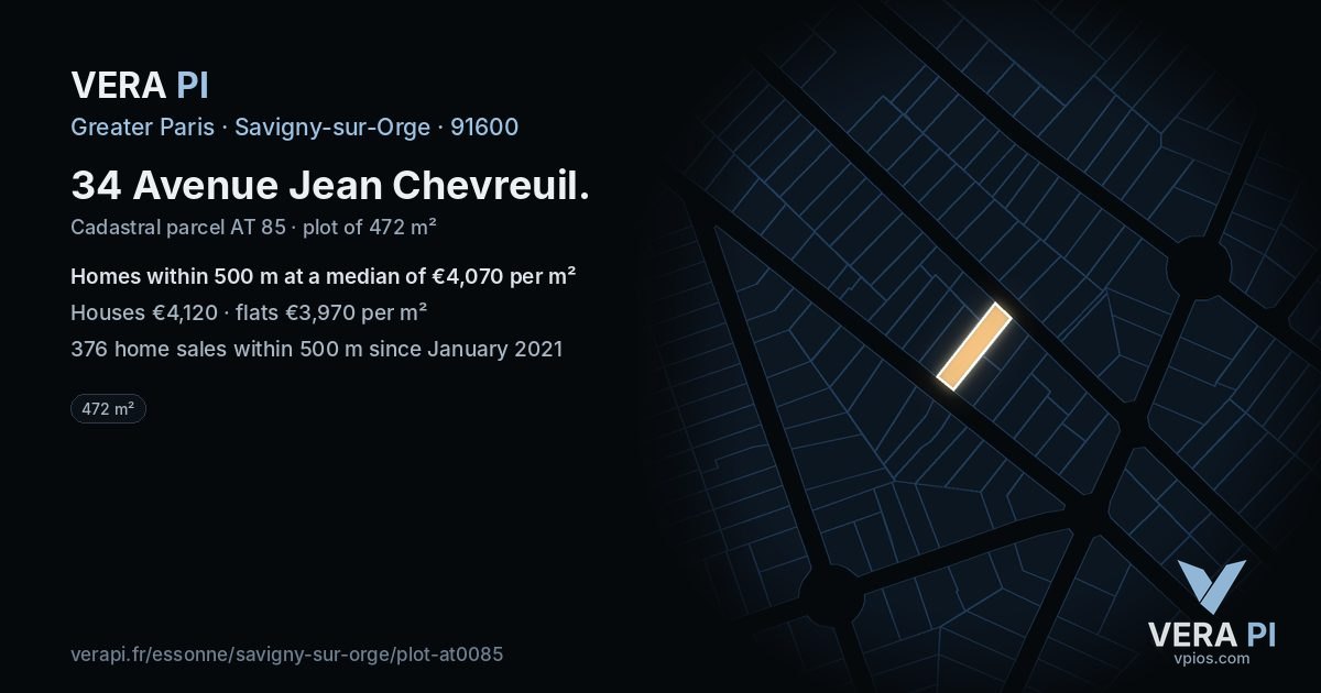 34 Avenue Jean Chevreuil, Savigny-sur-Orge at night – the plot lit, the parcels around coloured by the prices near them