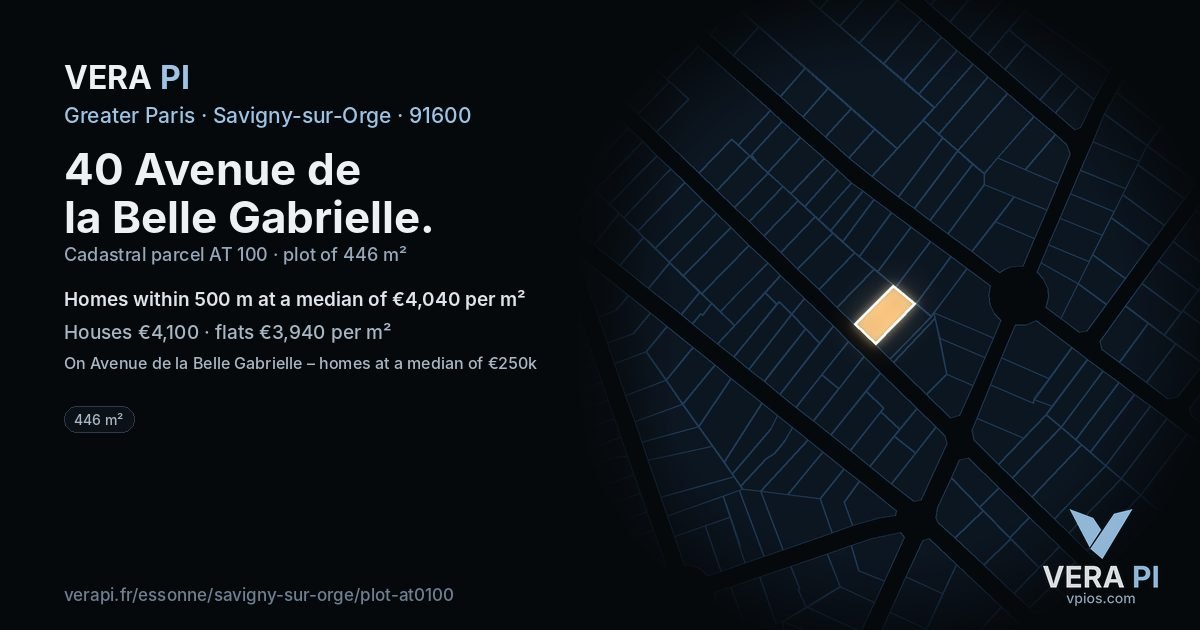 40 Avenue de la Belle Gabrielle, Savigny-sur-Orge at night – the plot lit, the parcels around coloured by the prices near them