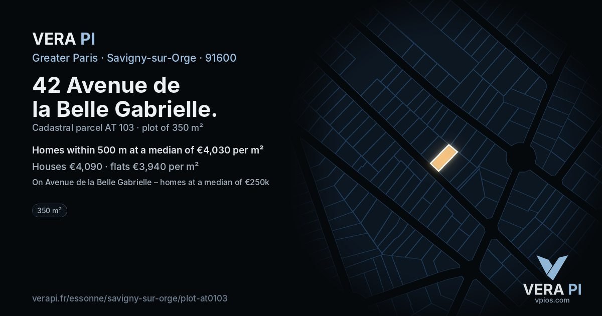 42 Avenue de la Belle Gabrielle, Savigny-sur-Orge at night – the plot lit, the parcels around coloured by the prices near them