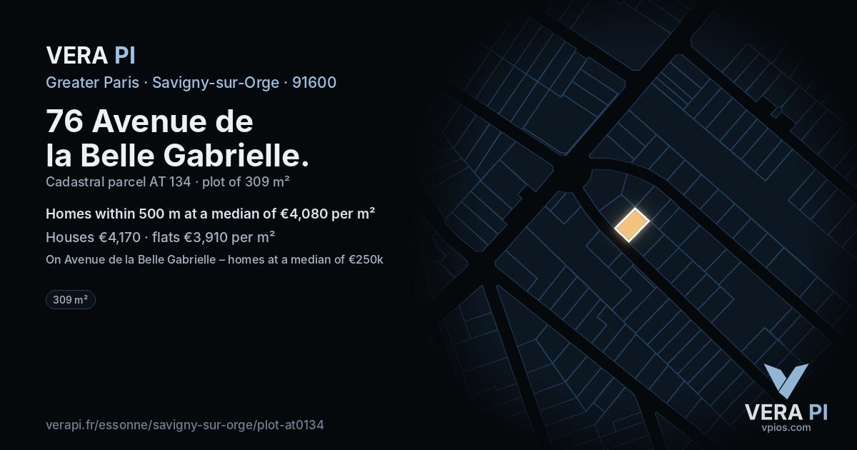 76 Avenue de la Belle Gabrielle, Savigny-sur-Orge at night – the plot lit, the parcels around coloured by the prices near them