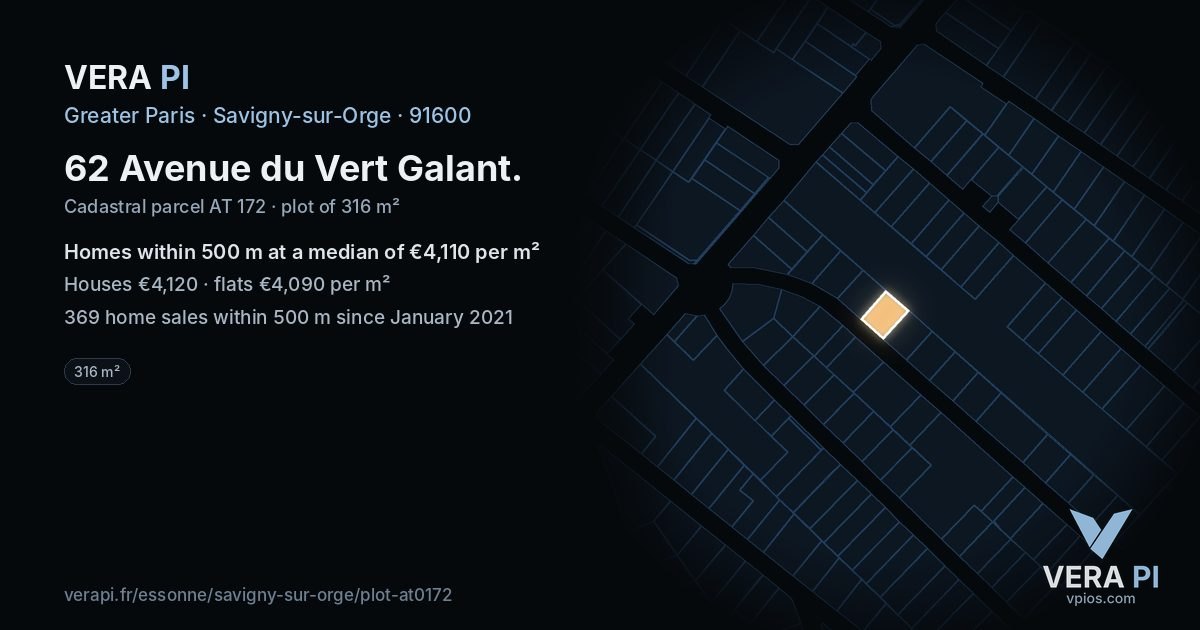 62 Avenue du Vert Galant, Savigny-sur-Orge at night – the plot lit, the parcels around coloured by the prices near them