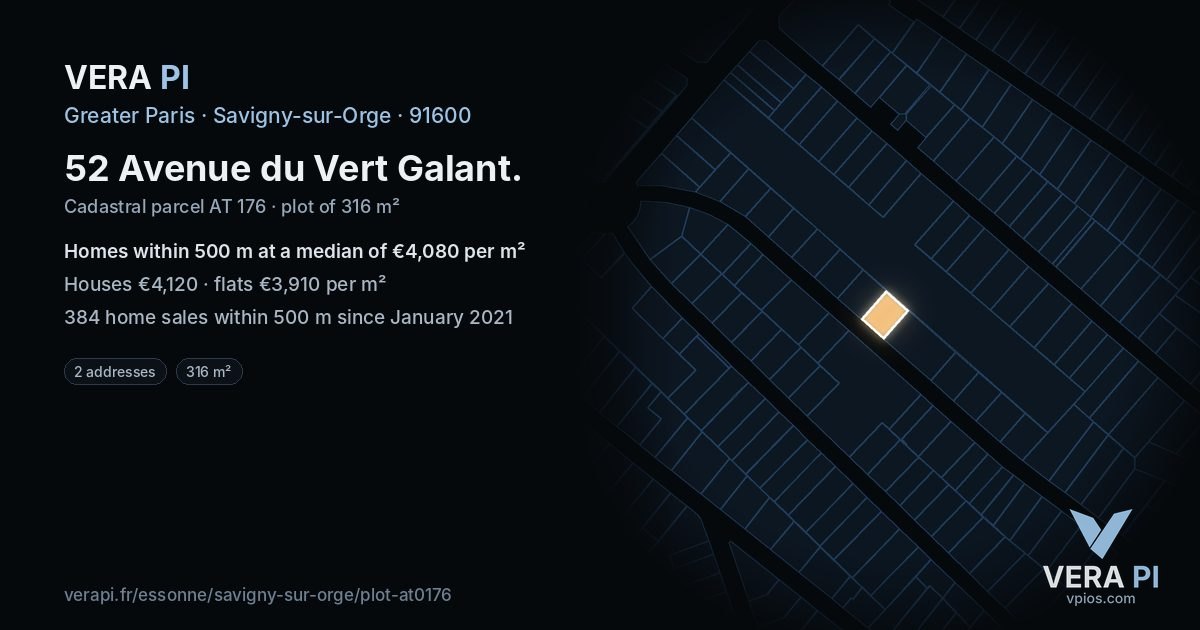 52 Avenue du Vert Galant, Savigny-sur-Orge at night – the plot lit, the parcels around coloured by the prices near them