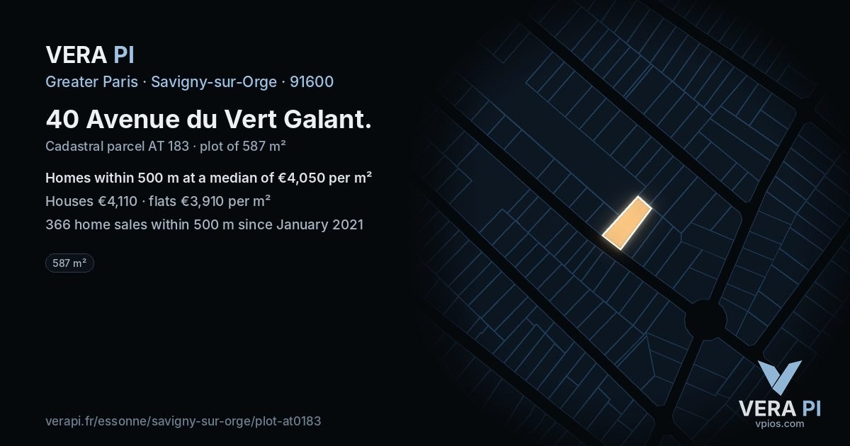 40 Avenue du Vert Galant, Savigny-sur-Orge at night – the plot lit, the parcels around coloured by the prices near them