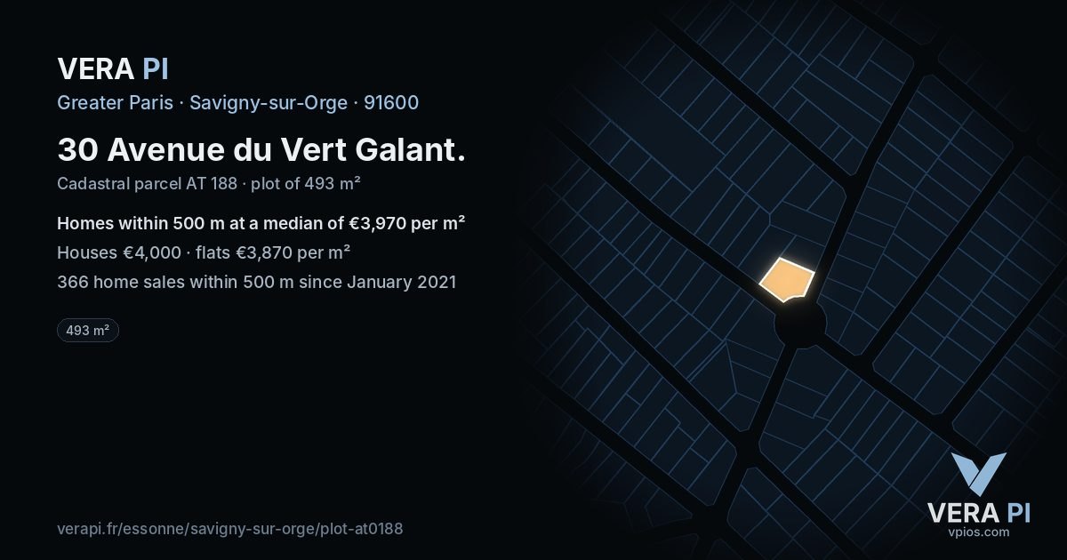 30 Avenue du Vert Galant, Savigny-sur-Orge at night – the plot lit, the parcels around coloured by the prices near them