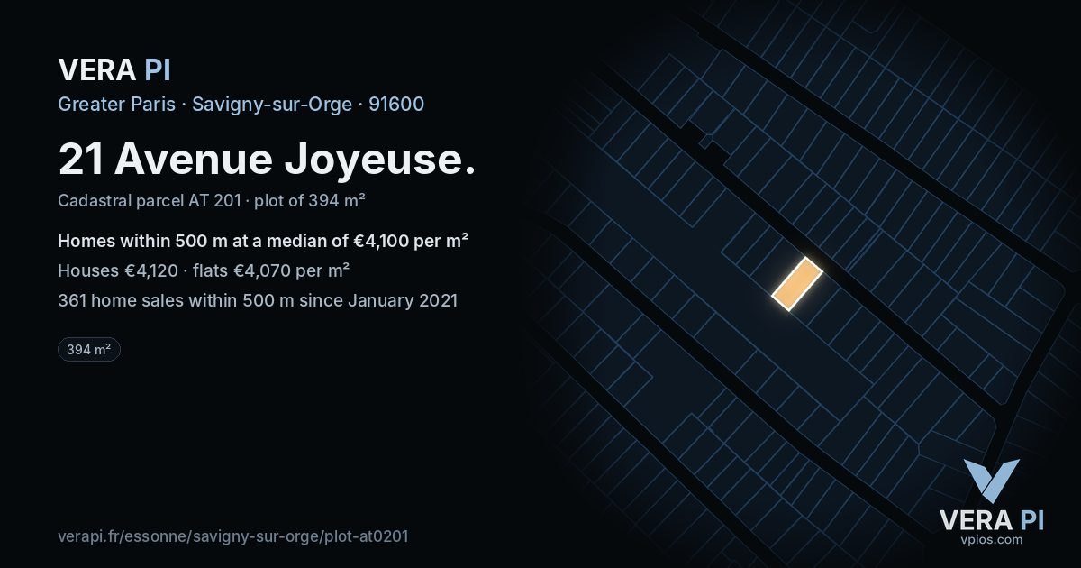 21 Avenue Joyeuse, Savigny-sur-Orge at night – the plot lit, the parcels around coloured by the prices near them