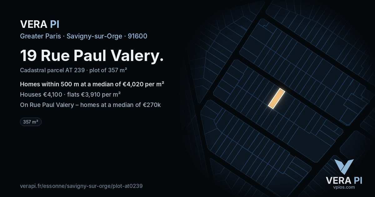 19 Rue Paul Valery, Savigny-sur-Orge at night – the plot lit, the parcels around coloured by the prices near them