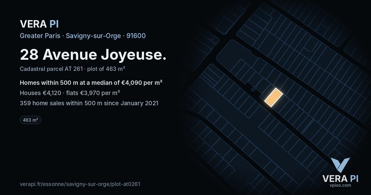 28 Avenue Joyeuse, Savigny-sur-Orge at night – the plot lit, the parcels around coloured by the prices near them