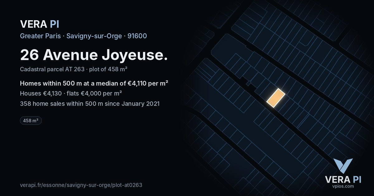 26 Avenue Joyeuse, Savigny-sur-Orge at night – the plot lit, the parcels around coloured by the prices near them