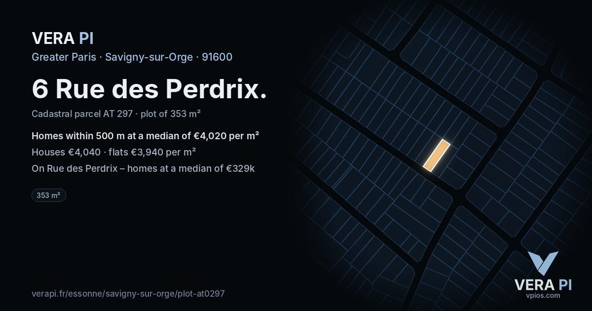 6 Rue des Perdrix, Savigny-sur-Orge at night – the plot lit, the parcels around coloured by the prices near them