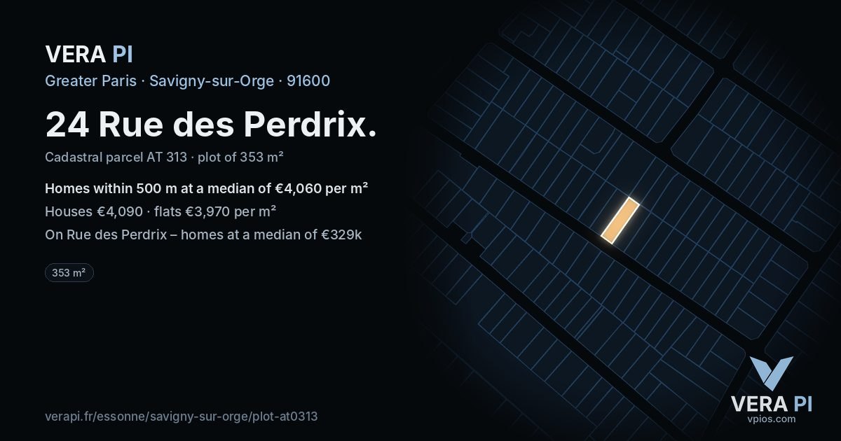 24 Rue des Perdrix, Savigny-sur-Orge at night – the plot lit, the parcels around coloured by the prices near them
