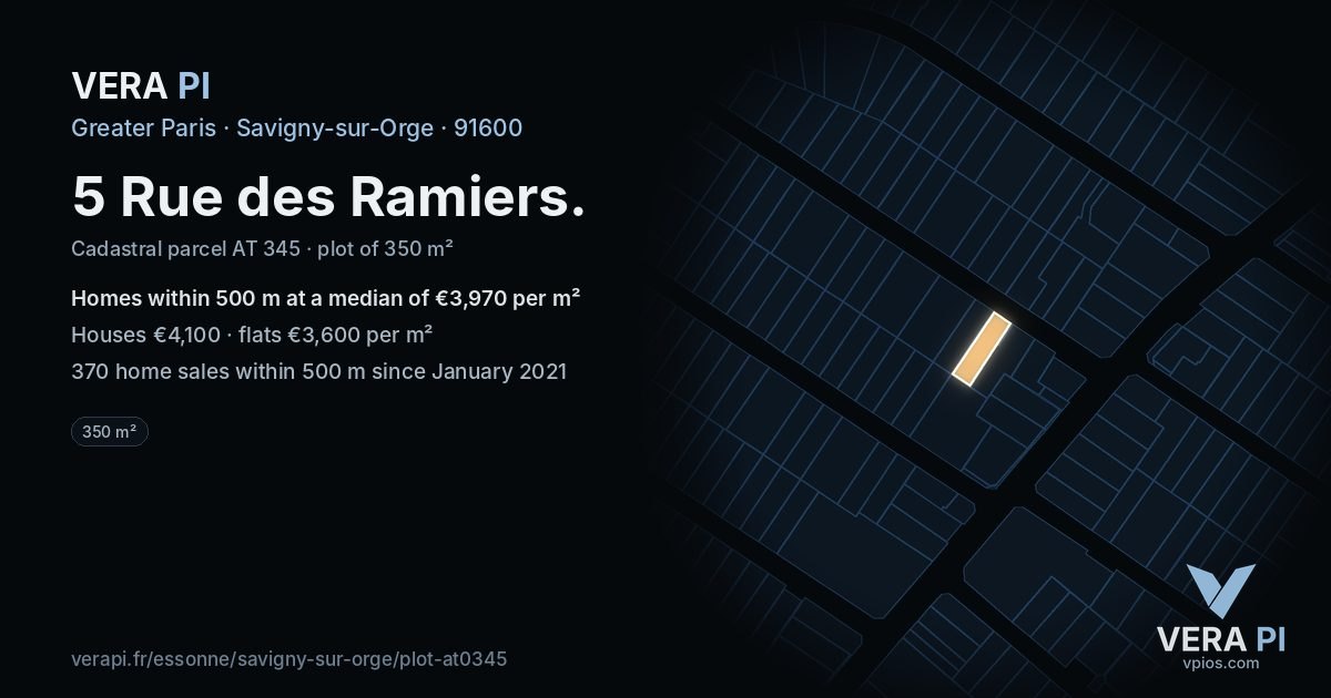 5 Rue des Ramiers, Savigny-sur-Orge at night – the plot lit, the parcels around coloured by the prices near them