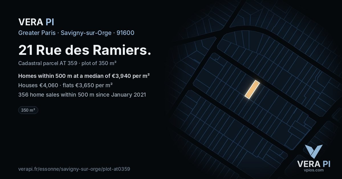 21 Rue des Ramiers, Savigny-sur-Orge at night – the plot lit, the parcels around coloured by the prices near them