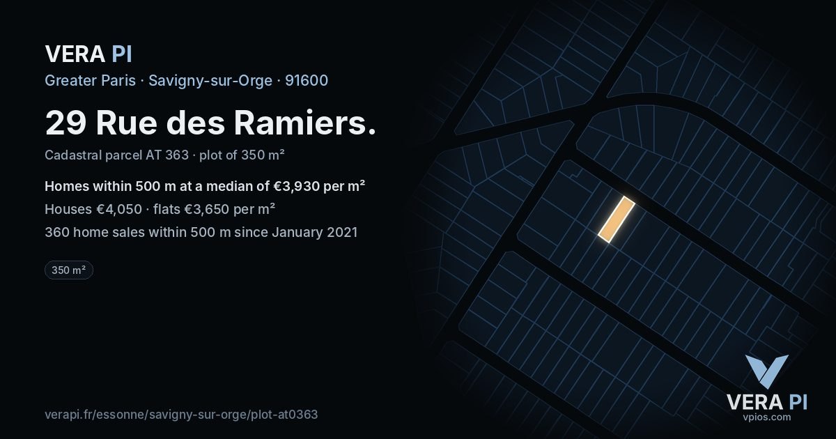 29 Rue des Ramiers, Savigny-sur-Orge at night – the plot lit, the parcels around coloured by the prices near them