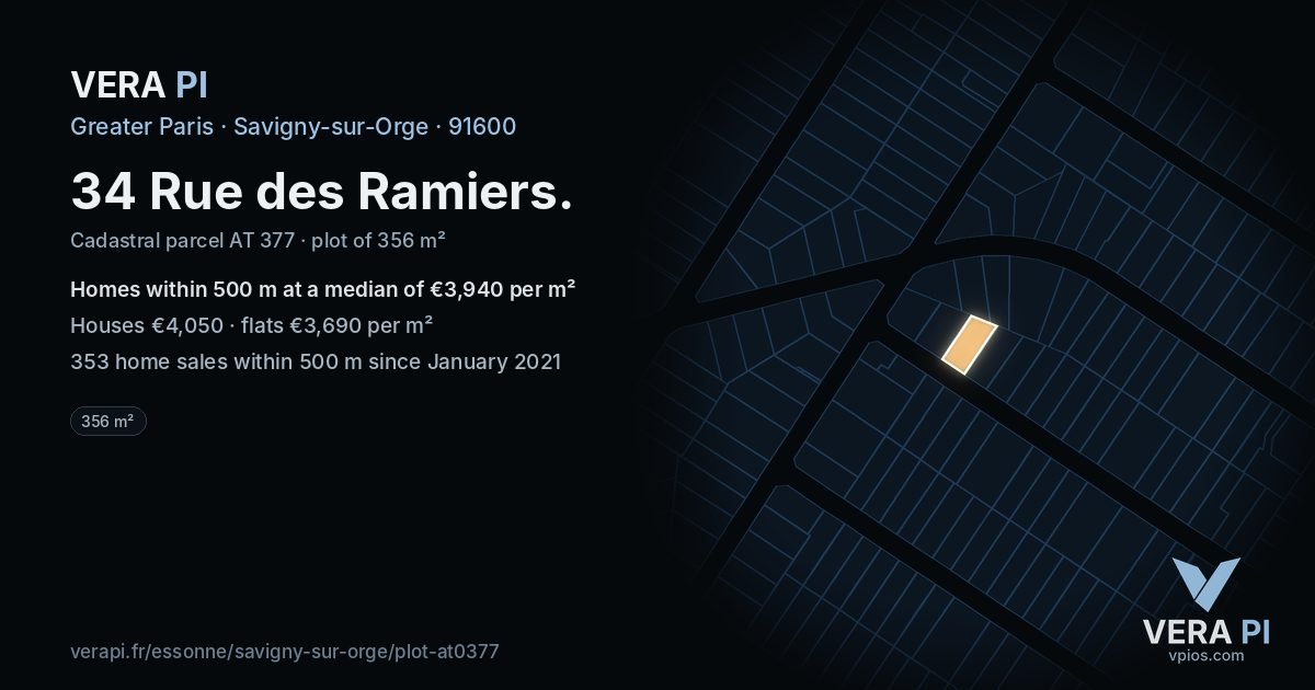 34 Rue des Ramiers, Savigny-sur-Orge at night – the plot lit, the parcels around coloured by the prices near them