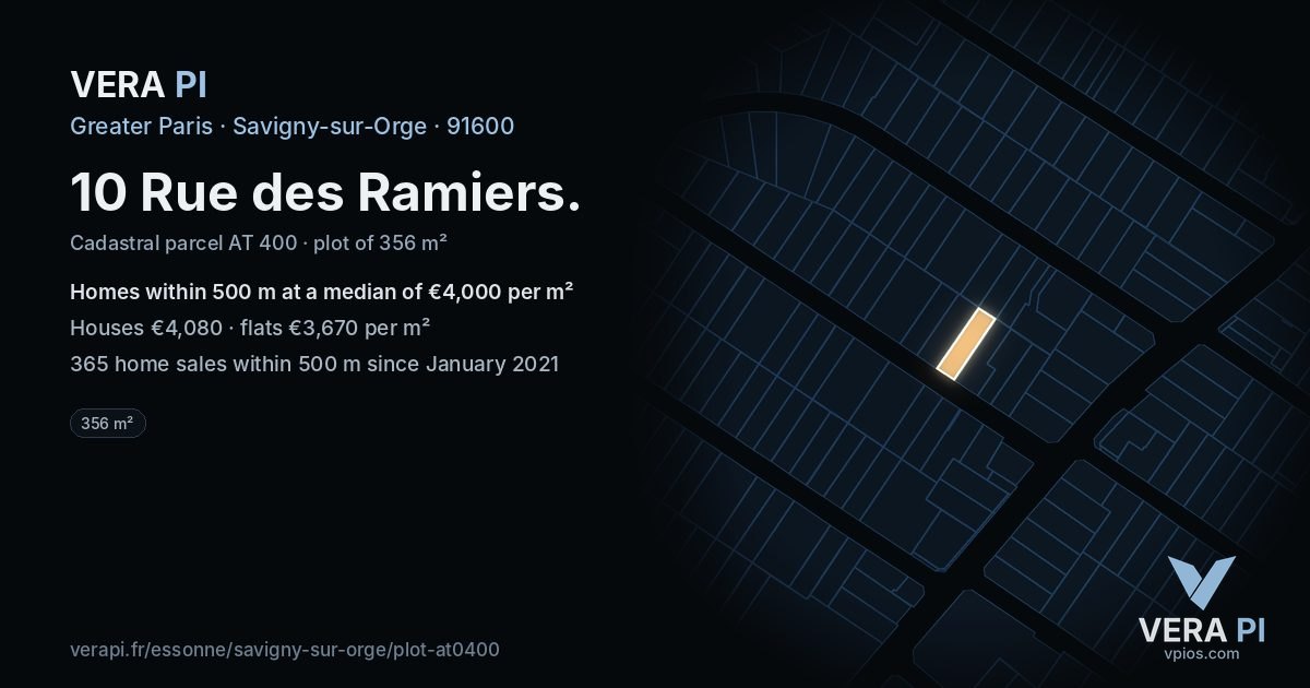 10 Rue des Ramiers, Savigny-sur-Orge at night – the plot lit, the parcels around coloured by the prices near them