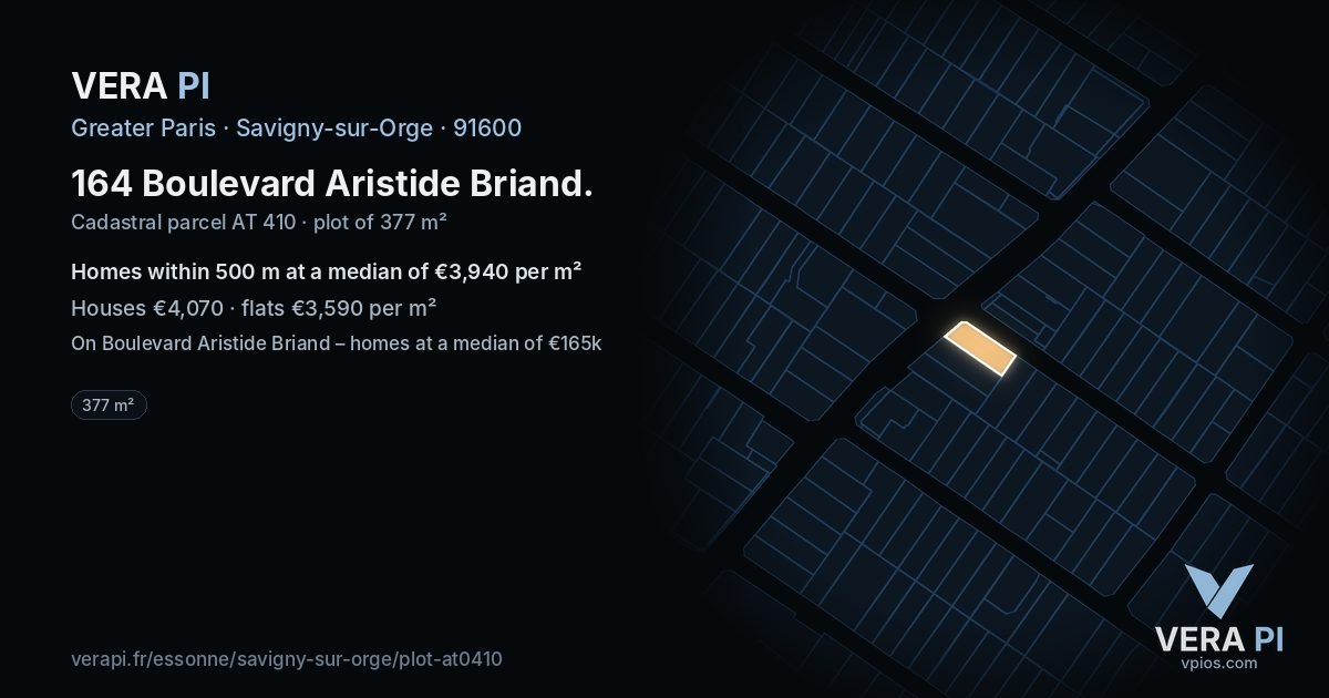 164 Boulevard Aristide Briand, Savigny-sur-Orge at night – the plot lit, the parcels around coloured by the prices near them