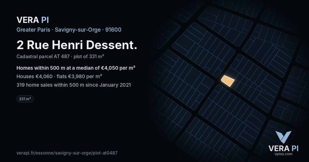 2 Rue Henri Dessent, Savigny-sur-Orge at night – the plot lit, the parcels around coloured by the prices near them