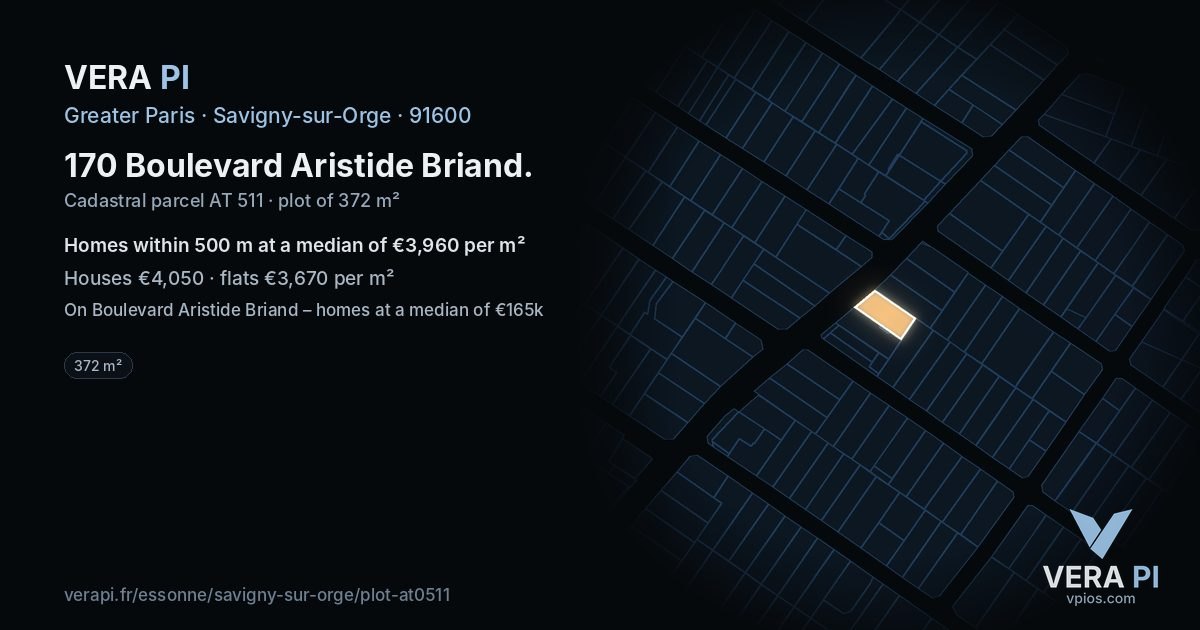 170 Boulevard Aristide Briand, Savigny-sur-Orge at night – the plot lit, the parcels around coloured by the prices near them