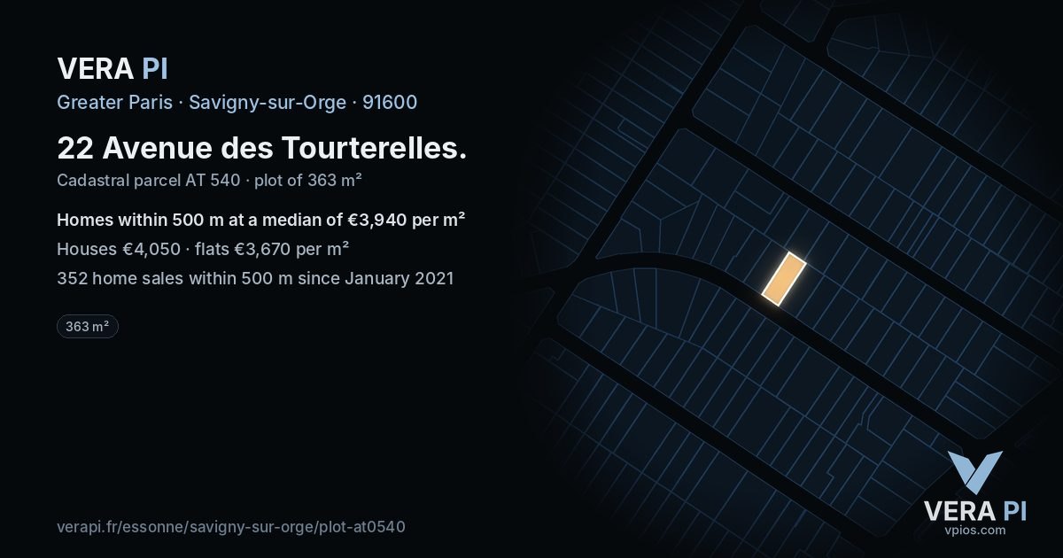 22 Avenue des Tourterelles, Savigny-sur-Orge at night – the plot lit, the parcels around coloured by the prices near them