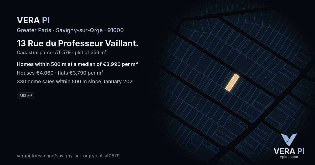 13 Rue du Professeur Vaillant, Savigny-sur-Orge at night – the plot lit, the parcels around coloured by the prices near them