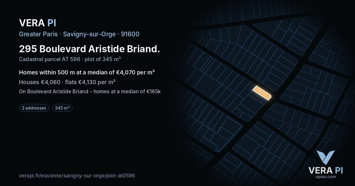 295 Boulevard Aristide Briand, Savigny-sur-Orge at night – the plot lit, the parcels around coloured by the prices near them
