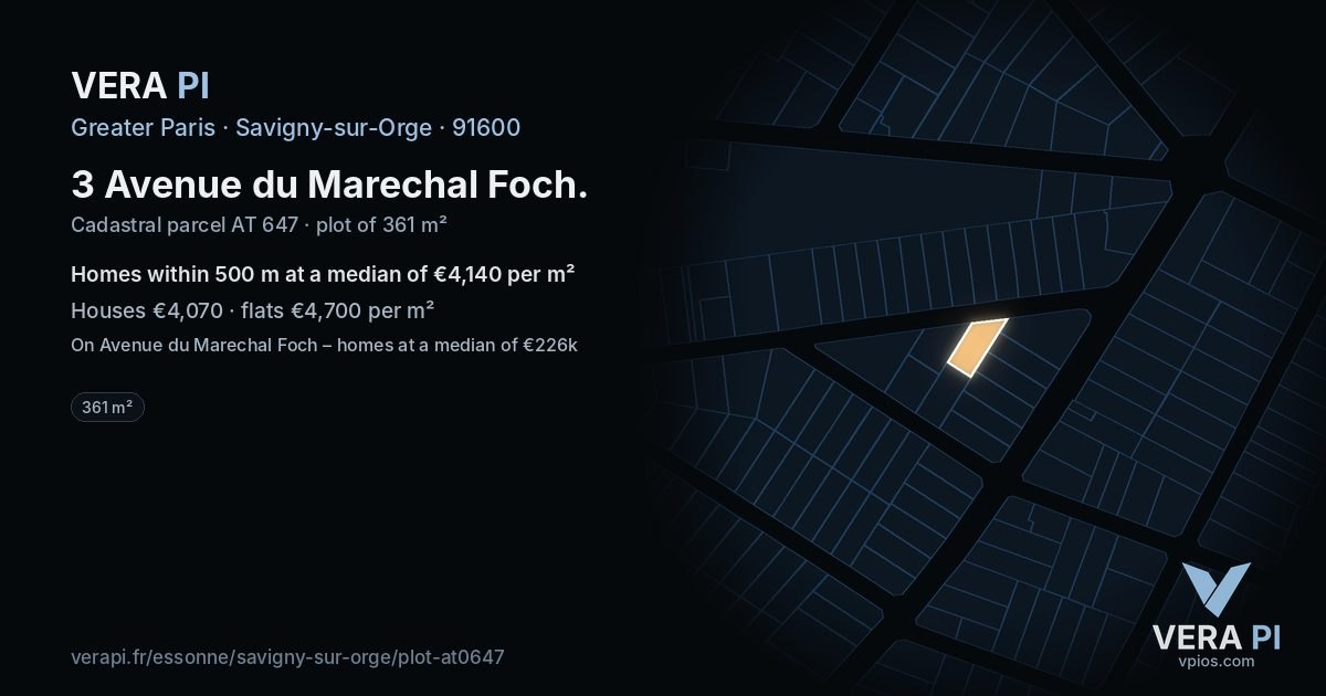 3 Avenue du Marechal Foch, Savigny-sur-Orge at night – the plot lit, the parcels around coloured by the prices near them
