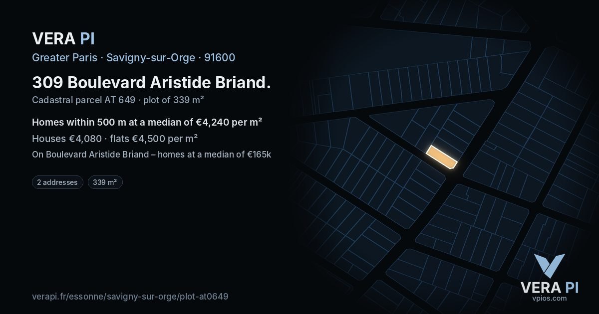 309 Boulevard Aristide Briand, Savigny-sur-Orge at night – the plot lit, the parcels around coloured by the prices near them