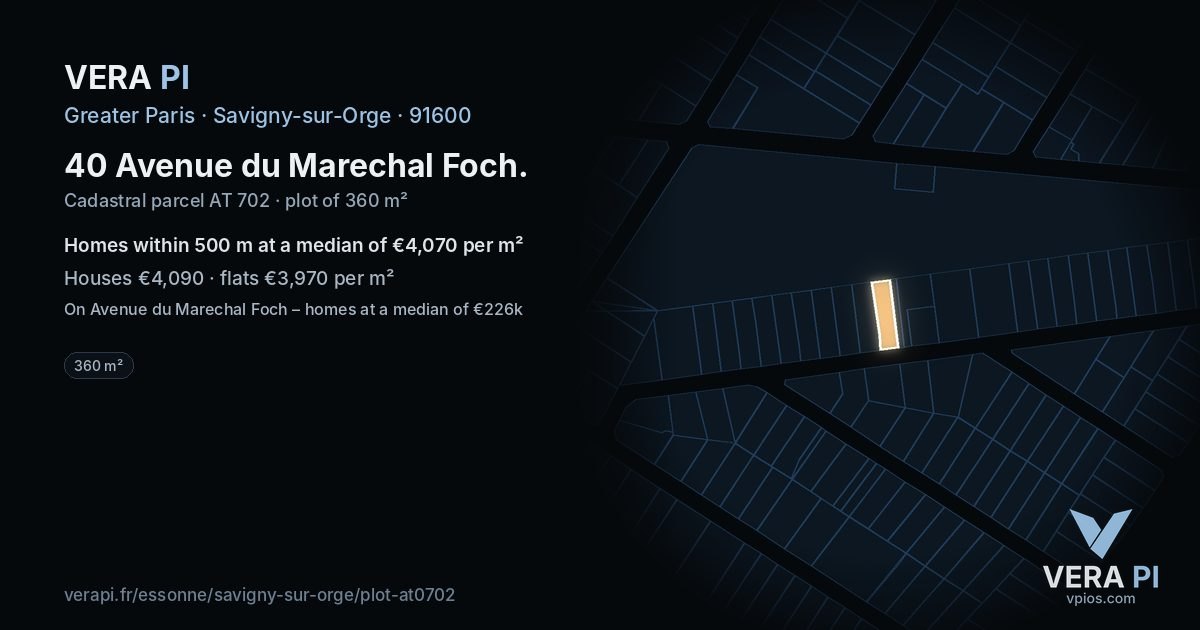 40 Avenue du Marechal Foch, Savigny-sur-Orge at night – the plot lit, the parcels around coloured by the prices near them