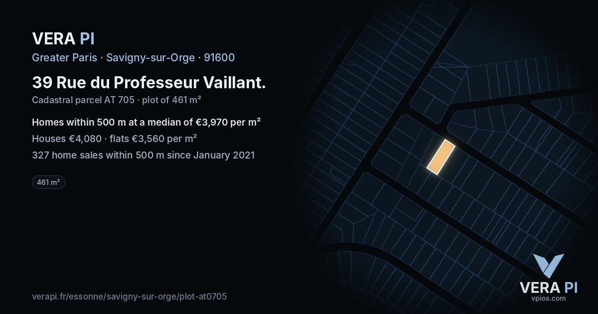 39 Rue du Professeur Vaillant, Savigny-sur-Orge at night – the plot lit, the parcels around coloured by the prices near them
