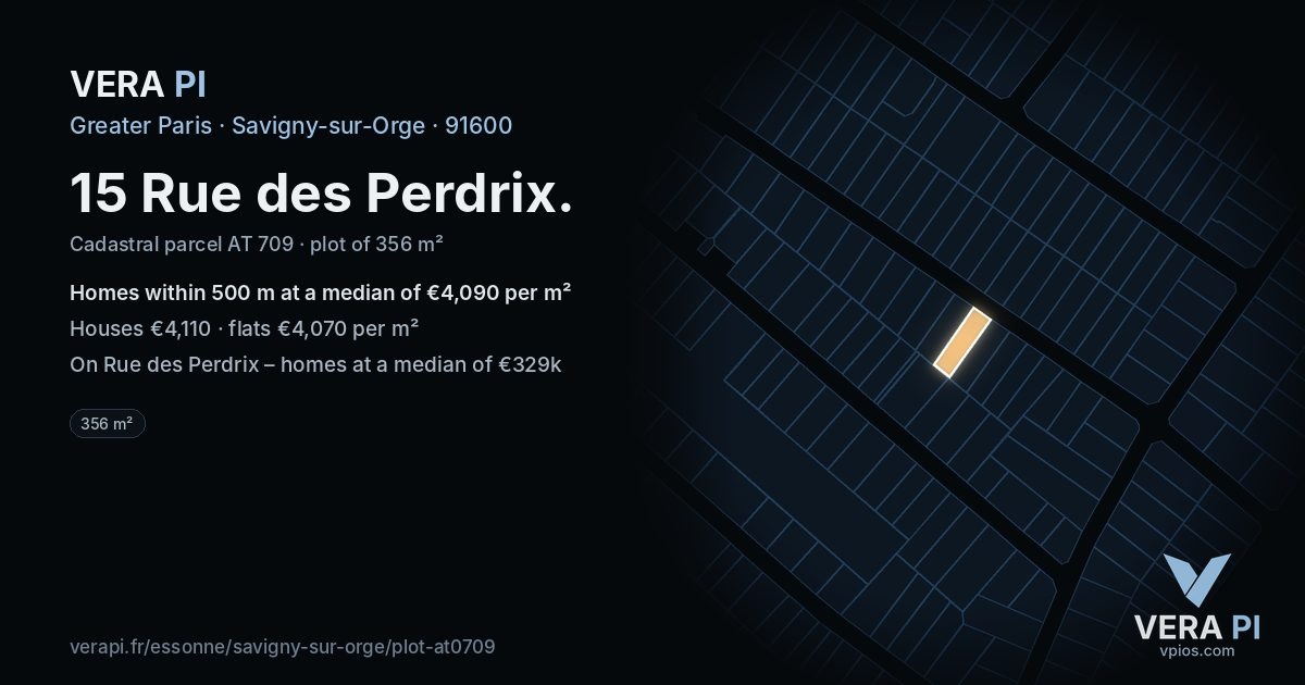 15 Rue des Perdrix, Savigny-sur-Orge at night – the plot lit, the parcels around coloured by the prices near them