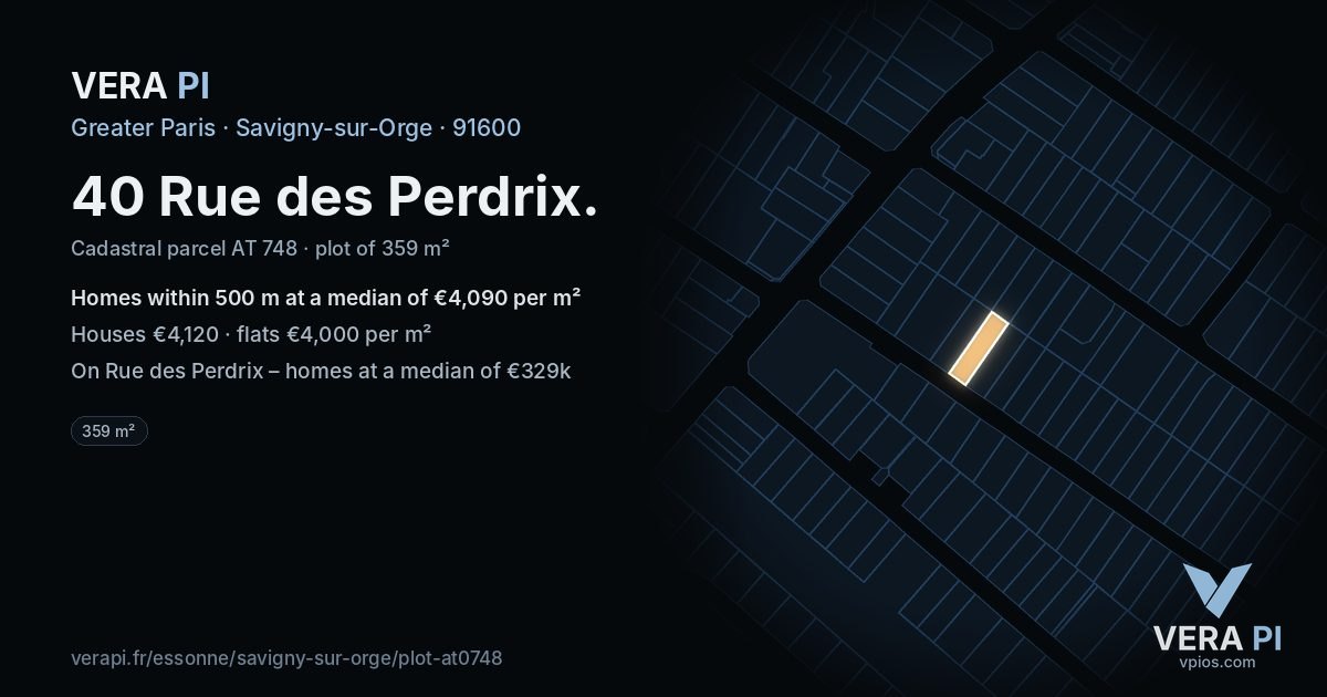 40 Rue des Perdrix, Savigny-sur-Orge at night – the plot lit, the parcels around coloured by the prices near them