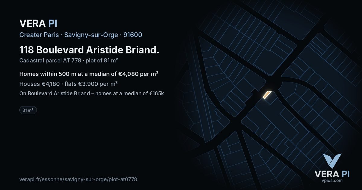 118 Boulevard Aristide Briand, Savigny-sur-Orge at night – the plot lit, the parcels around coloured by the prices near them