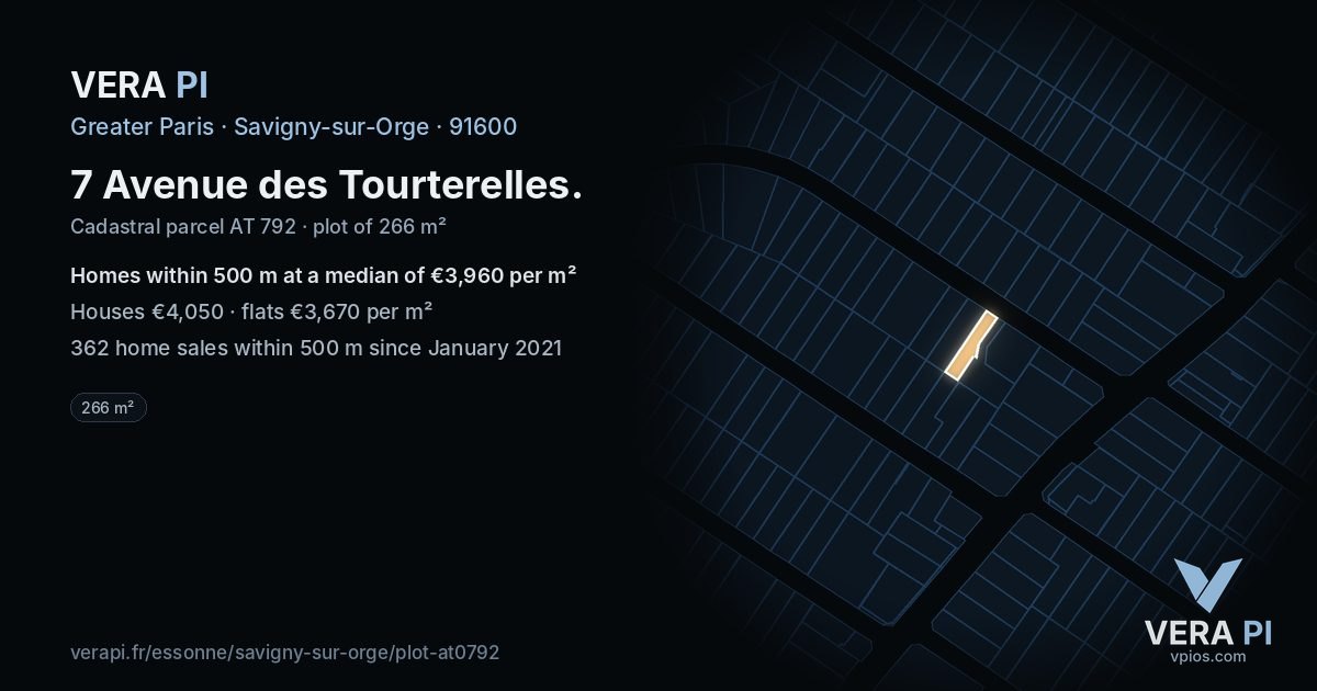 7 Avenue des Tourterelles, Savigny-sur-Orge at night – the plot lit, the parcels around coloured by the prices near them