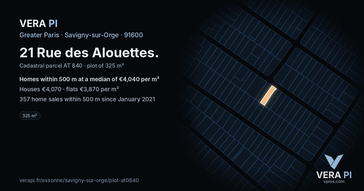 21 Rue des Alouettes, Savigny-sur-Orge at night – the plot lit, the parcels around coloured by the prices near them