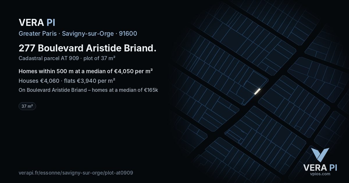 277 Boulevard Aristide Briand, Savigny-sur-Orge at night – the plot lit, the parcels around coloured by the prices near them