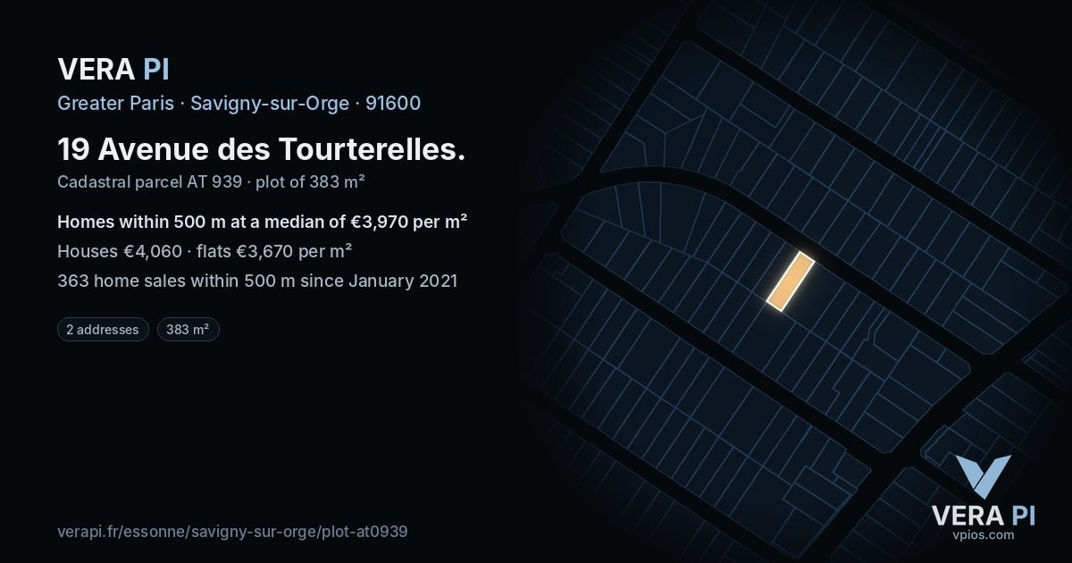19 Avenue des Tourterelles, Savigny-sur-Orge at night – the plot lit, the parcels around coloured by the prices near them