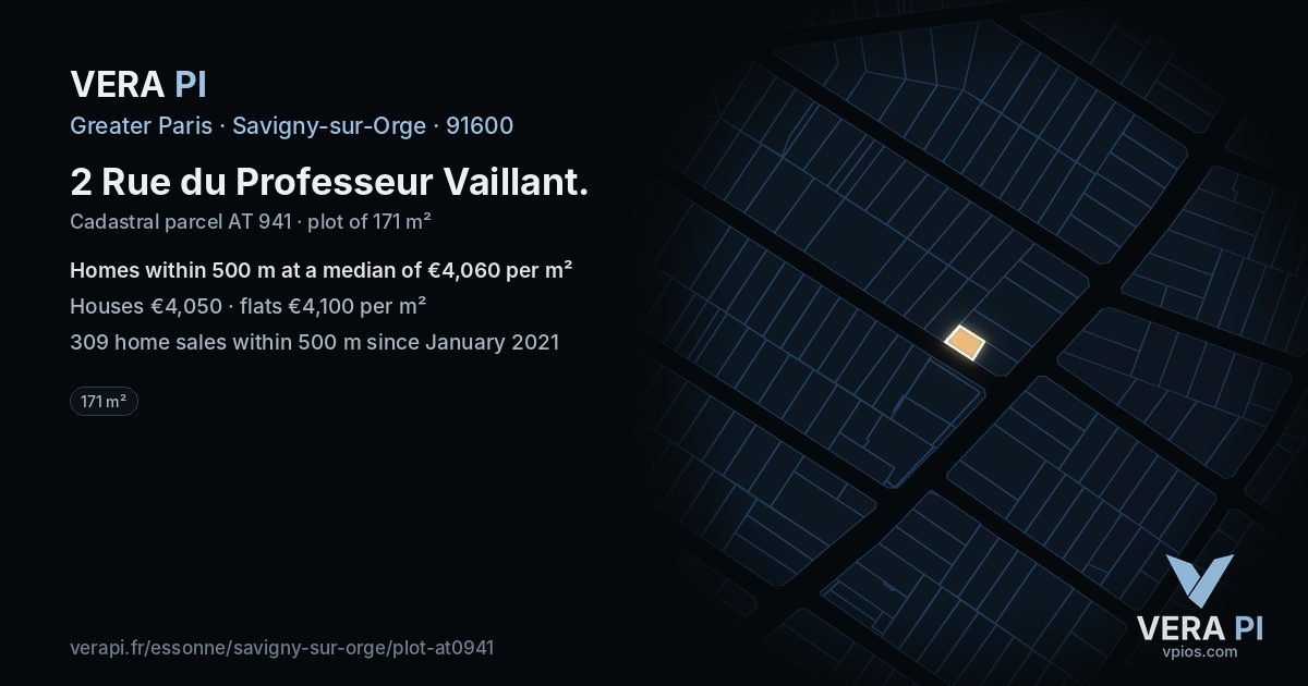 2 Rue du Professeur Vaillant, Savigny-sur-Orge at night – the plot lit, the parcels around coloured by the prices near them