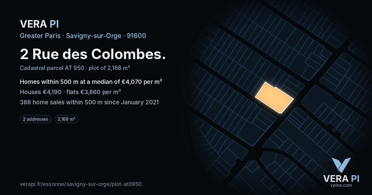 2 Rue des Colombes, Savigny-sur-Orge at night – the plot lit, the parcels around coloured by the prices near them